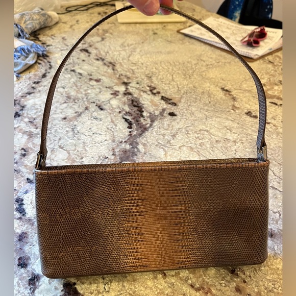 Ann Taylor Small Leather purse - Picture 2 of 5